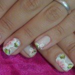 Aprenda Como Pintar as Duas Mãos Sozinha
