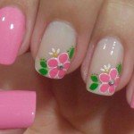Unhas Decoradas Irmãs Gêmeas com esmalte rosa