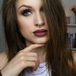 Dica de Maquiagem Inspirada na Kylie Jenner com Lábios Marrom