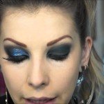 Passo a Passo de Maquiagem Azul Glitterinado