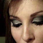 Tutorial de Maquiagem com Olhos Preto e Prata com Glitter